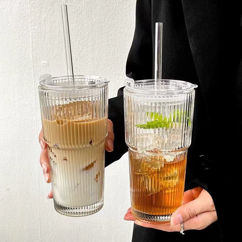 Good-looking Coffee Cup With Lid And Straw