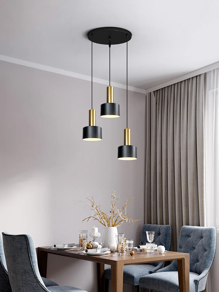 Minimalist dining room chandelier, modern Nordic lamp, light luxury living room lamp, long dining table, bar table lamp