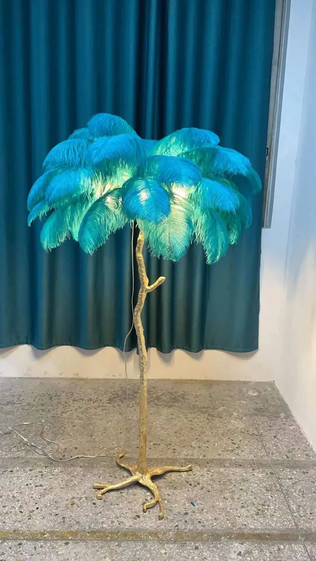 Living Room Sofa Side Floor Lamp Nordic Creative Ostrich Feather Standing Floor Light Home Decor Indoor Bedroom Bedside Fixture