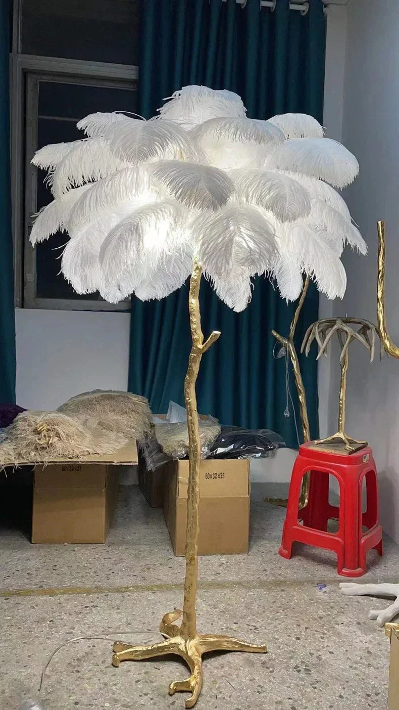 Living Room Sofa Side Floor Lamp Nordic Creative Ostrich Feather Standing Floor Light Home Decor Indoor Bedroom Bedside Fixture