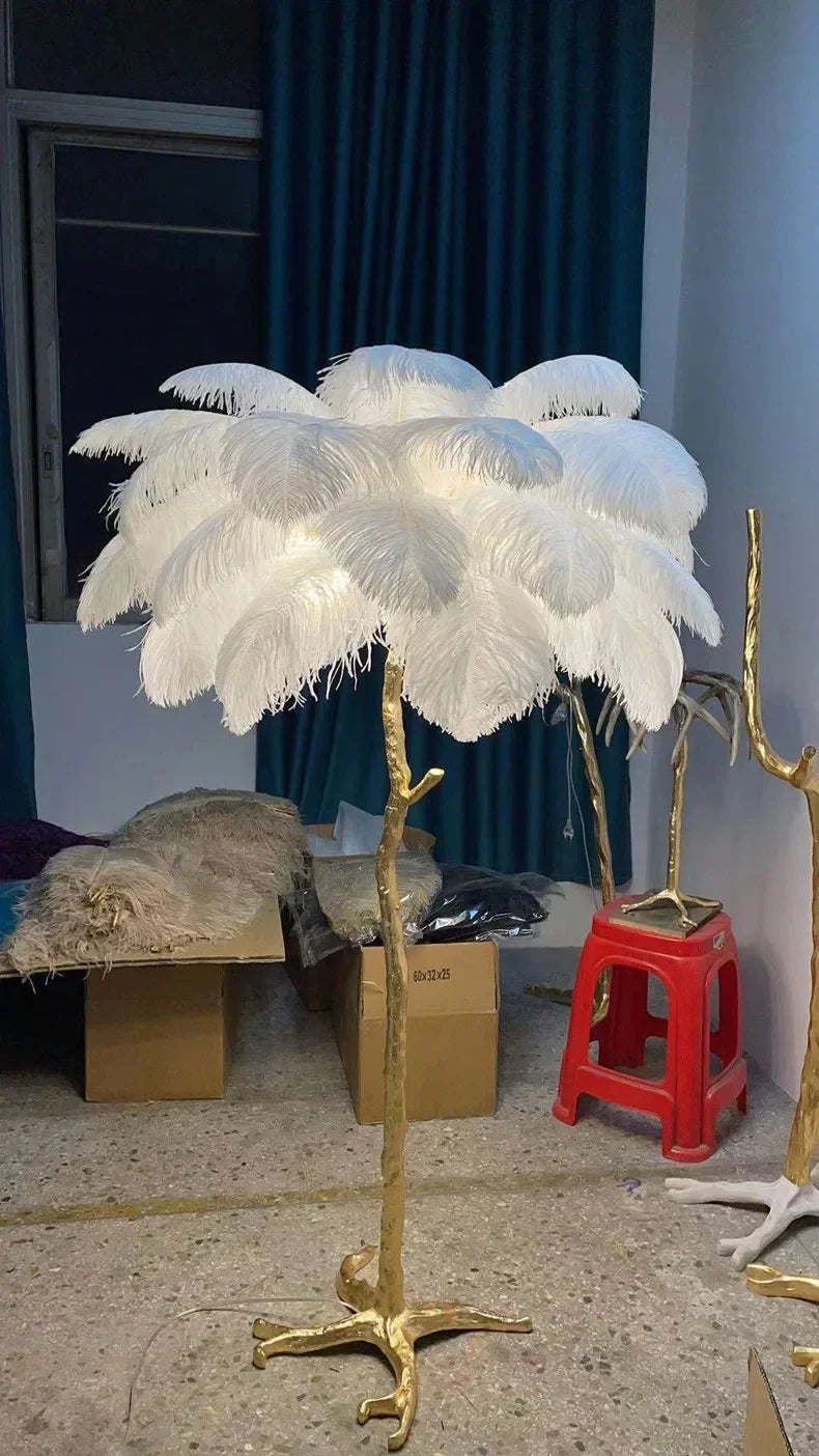 Living Room Sofa Side Floor Lamp Nordic Creative Ostrich Feather Standing Floor Light Home Decor Indoor Bedroom Bedside Fixture