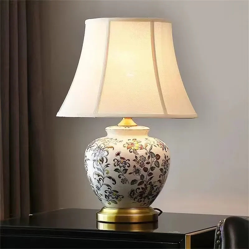 American Retro Ceramic LED Floor Lamps Painted Printing Decor Household Parlor Bedroom Bedside Study Pleated Fabric Table Lights