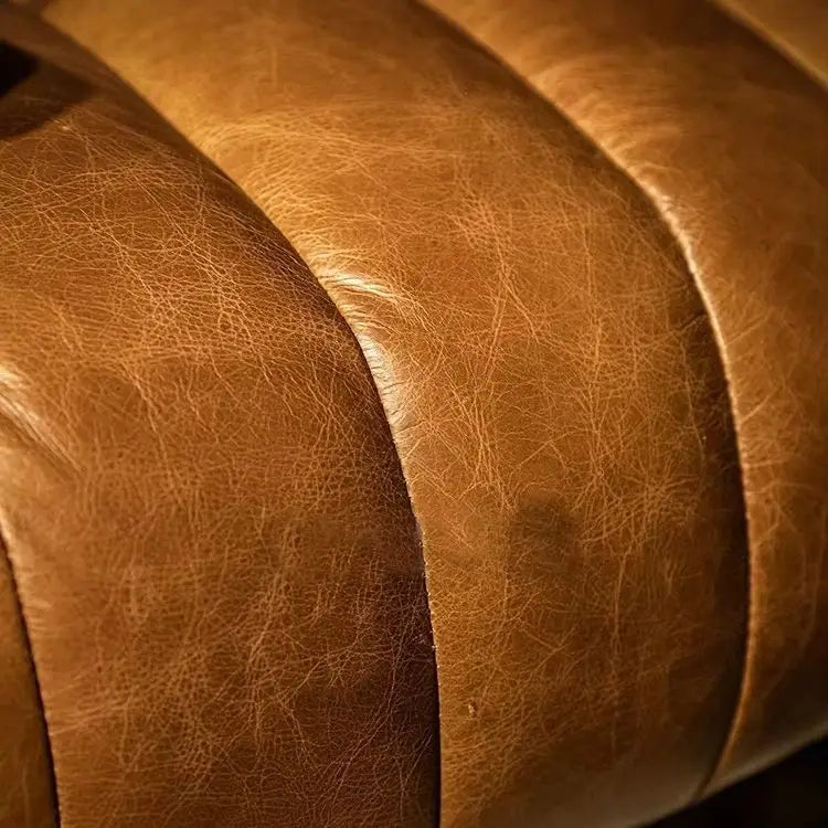 Classic retro style hand-forged chair, second-hand cafe oil wax leather sofa chair, cigar bar godfather chaise longue